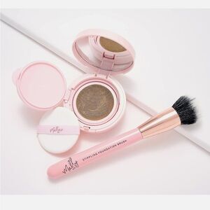 Mally Flawless Finish Foundation with Brush-Tan-NEW-A626360
